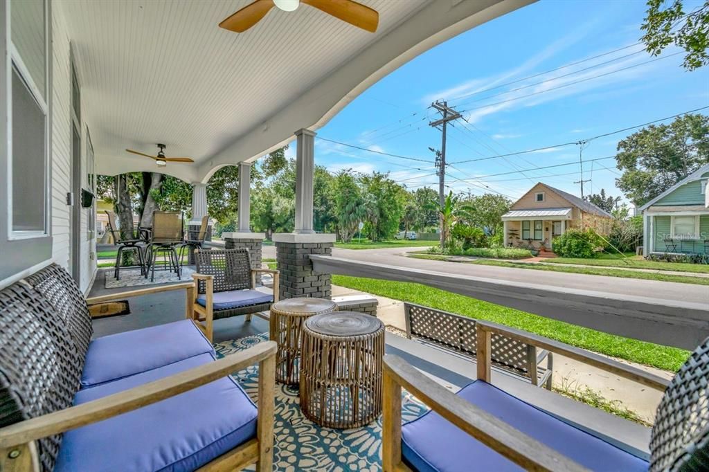 For Sale: $645,900 (4 beds, 3 baths, 2144 Square Feet)