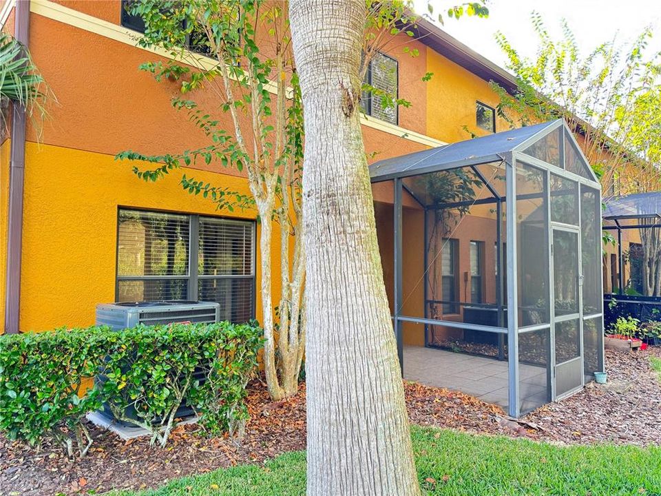 For Rent: $2,395 (3 beds, 2 baths, 1659 Square Feet)