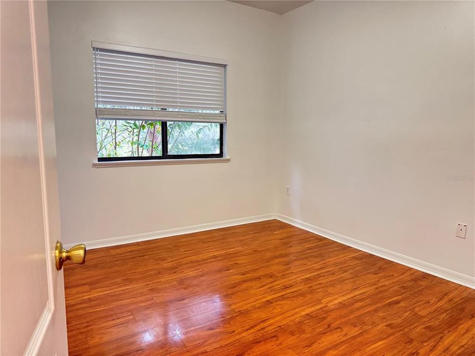 For Rent: $2,395 (3 beds, 2 baths, 1659 Square Feet)