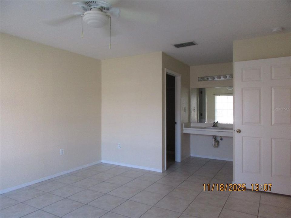 En Renta: $1,750 (3 camas, 2 baños, 1251 Pies cuadrados)