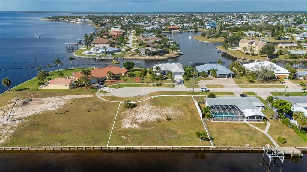 For Sale: $475,000 (0.32 acres)