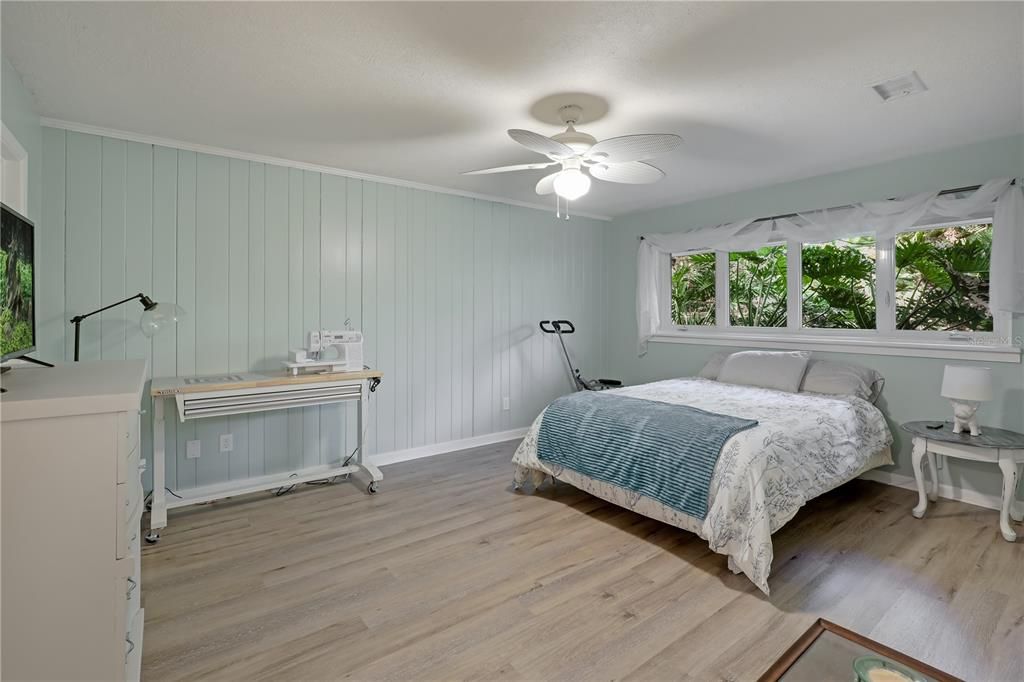 For Sale: $475,000 (3 beds, 2 baths, 2147 Square Feet)