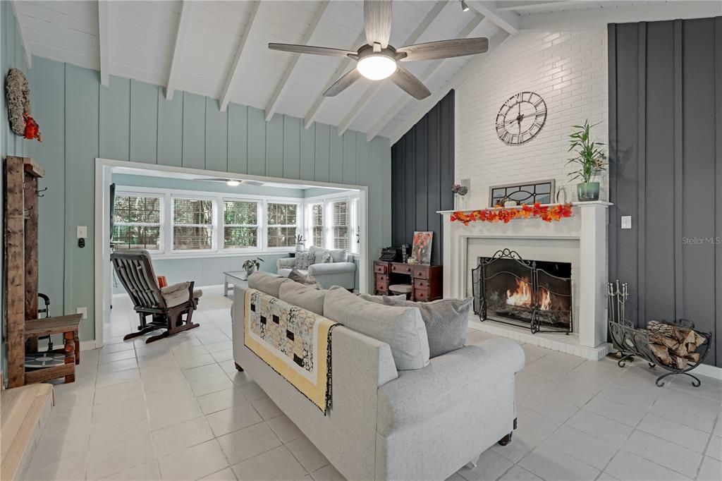 For Sale: $475,000 (3 beds, 2 baths, 2147 Square Feet)