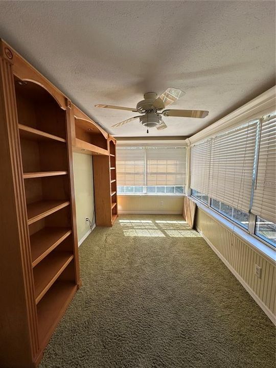 En Venta: $259,000 (3 camas, 2 baños, 1412 Pies cuadrados)