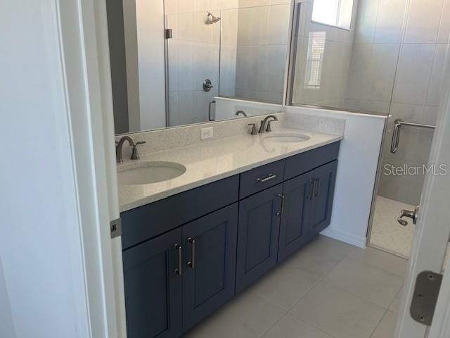 For Rent: $1,800 (2 beds, 2 baths, 1467 Square Feet)