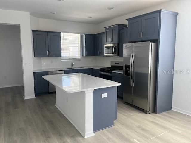 For Rent: $1,800 (2 beds, 2 baths, 1467 Square Feet)