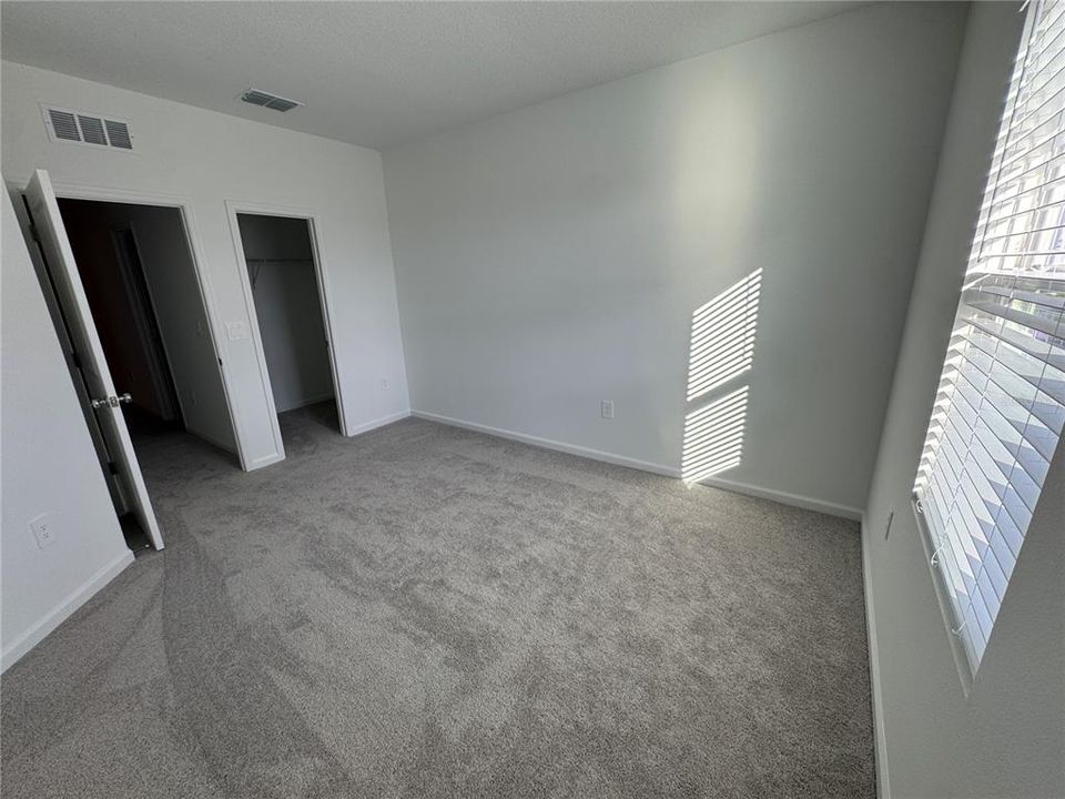 出租: $1,900 (3 贝兹, 2 浴室, 1787 平方英尺)