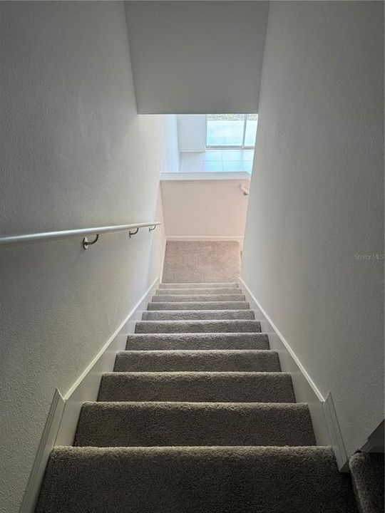 出租: $1,900 (3 贝兹, 2 浴室, 1787 平方英尺)