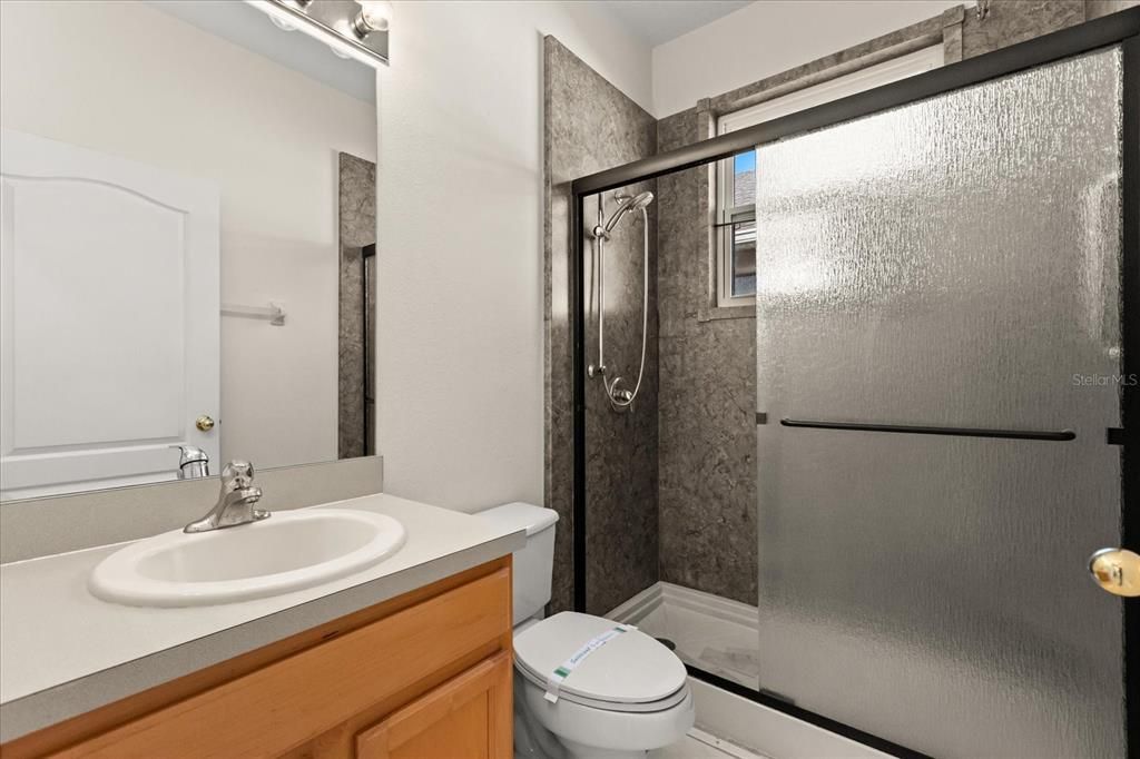 待售: $450,000 (3 贝兹, 2 浴室, 2000 平方英尺)