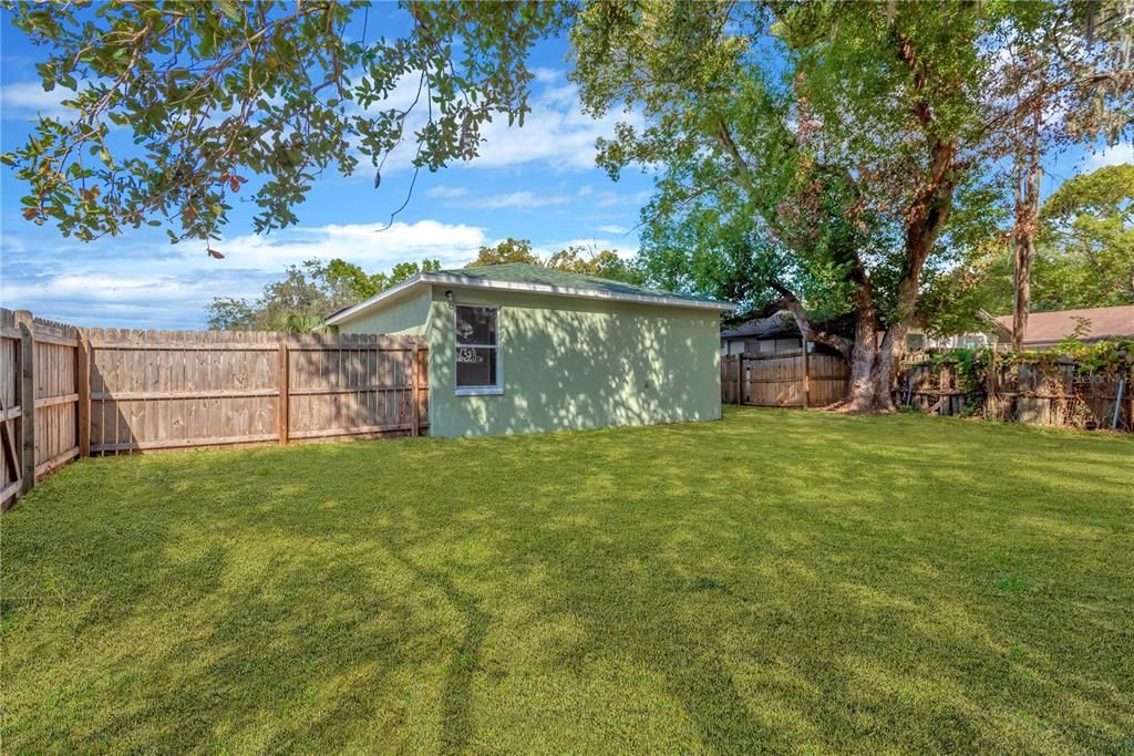 Activo con contrato: $274,900 (3 camas, 2 baños, 1205 Pies cuadrados)