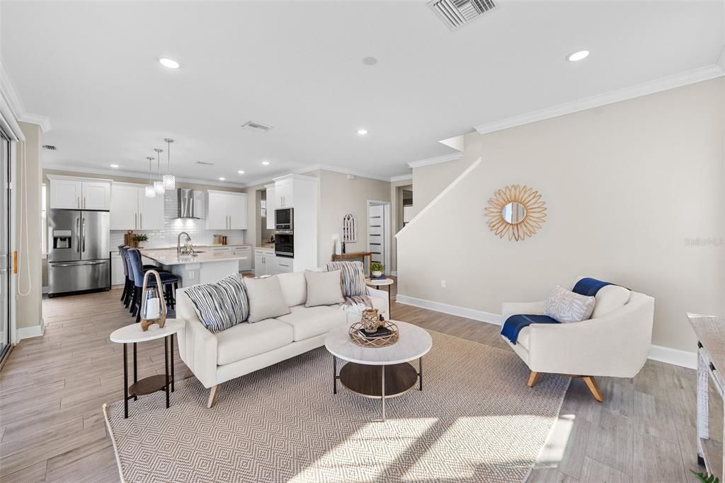 Active With Contract: $1,250,000 (5 beds, 4 baths, 2508 Square Feet)