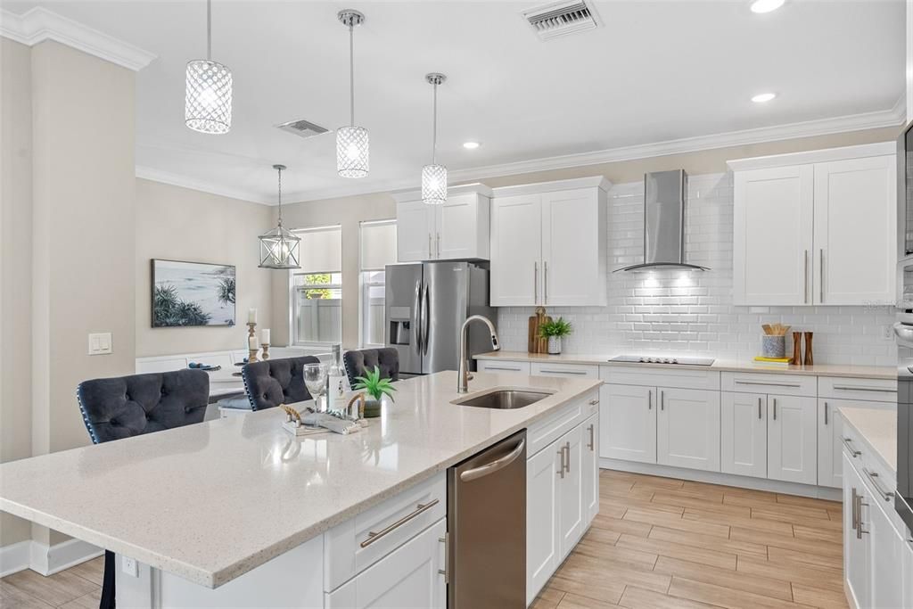 Active With Contract: $1,250,000 (5 beds, 4 baths, 2508 Square Feet)