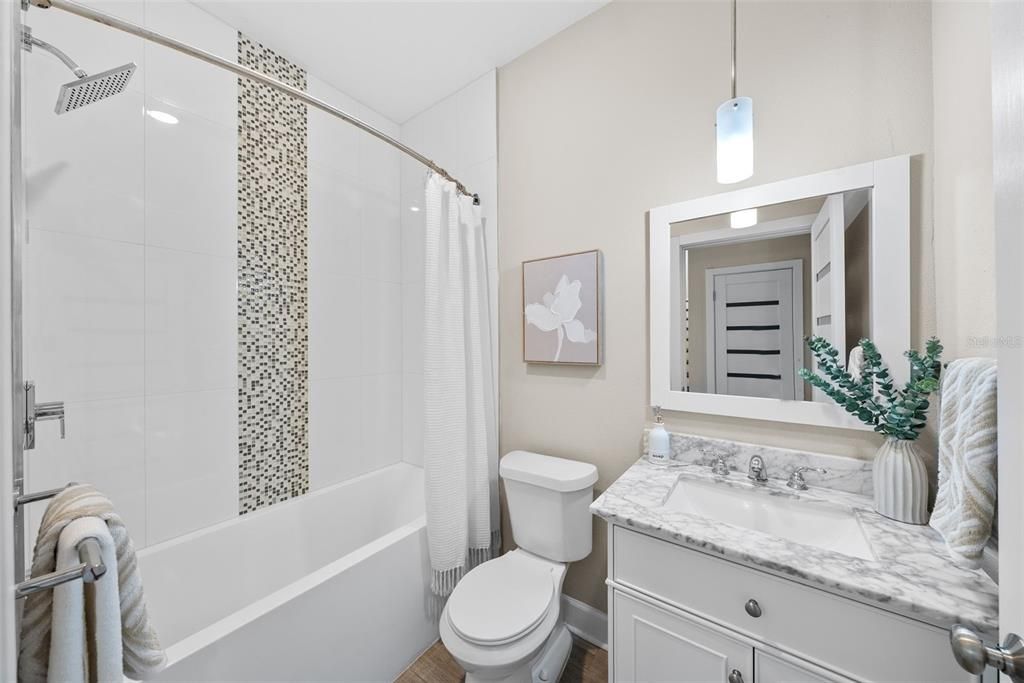 Active With Contract: $1,250,000 (5 beds, 4 baths, 2508 Square Feet)