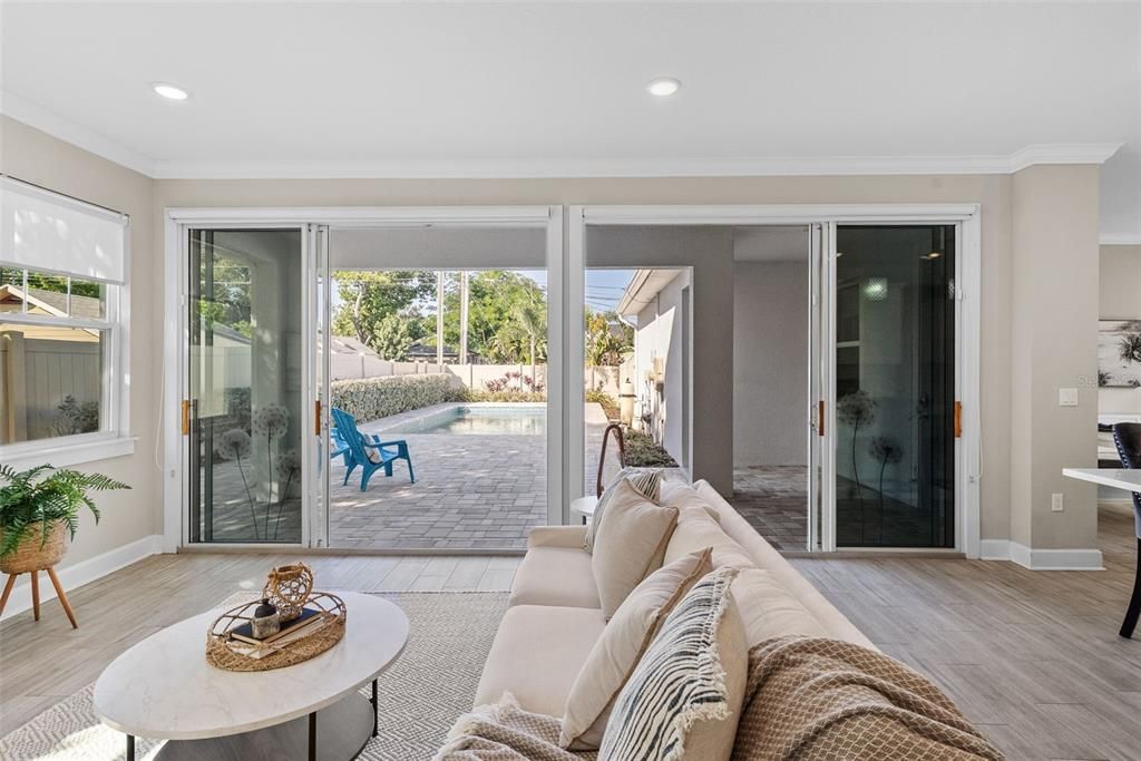 Active With Contract: $1,250,000 (5 beds, 4 baths, 2508 Square Feet)