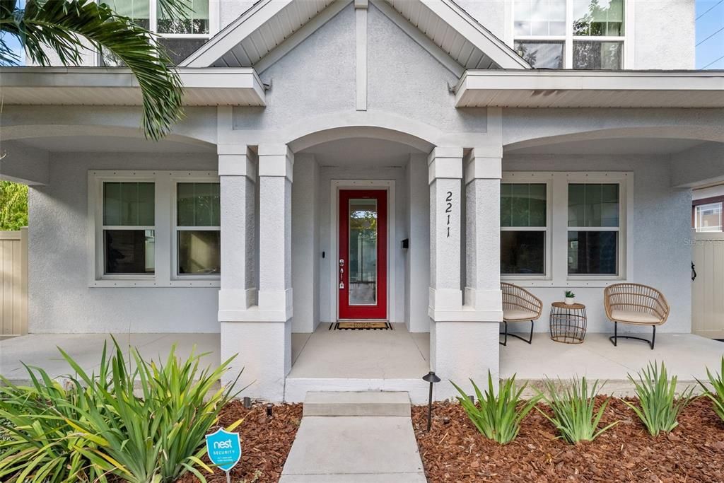 Active With Contract: $1,250,000 (5 beds, 4 baths, 2508 Square Feet)