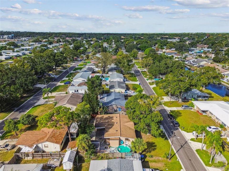 На продажу: $489,000 (4 спален, 2 ванн, 1559 Квадратных фут)