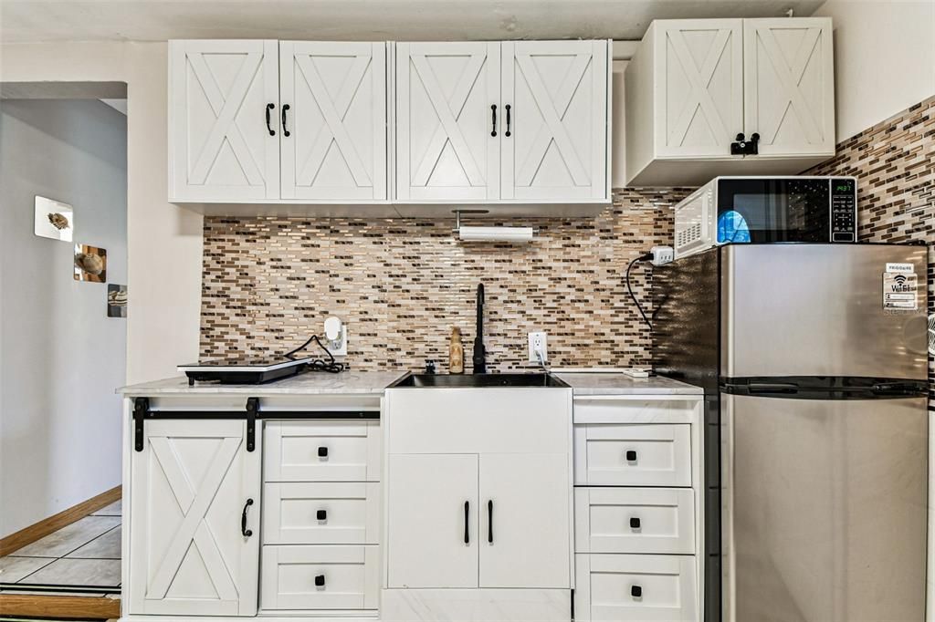 На продажу: $489,000 (4 спален, 2 ванн, 1559 Квадратных фут)