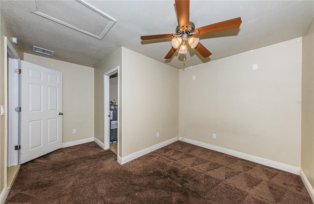 En Venta: $350,000 (2 camas, 2 baños, 1211 Pies cuadrados)