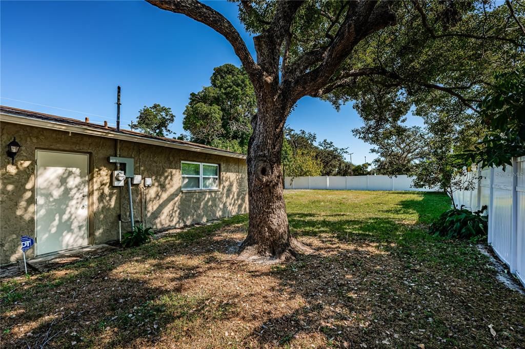 En Venta: $350,000 (2 camas, 2 baños, 1211 Pies cuadrados)