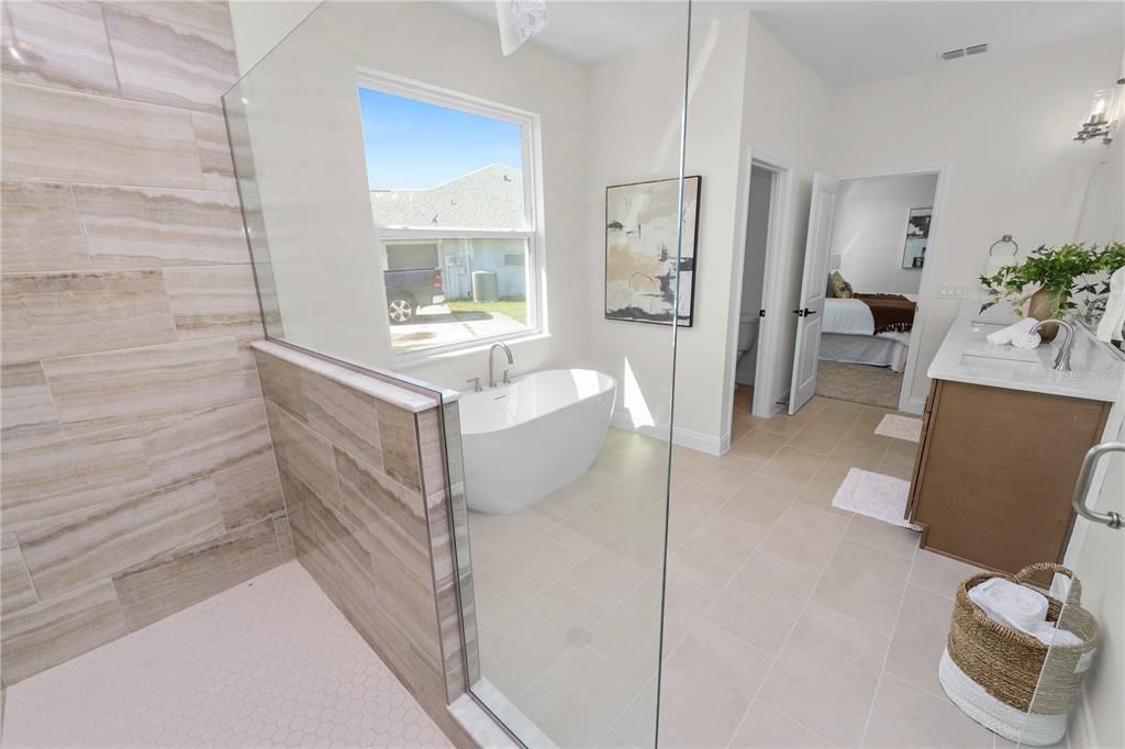 待售: $449,950 (4 贝兹, 2 浴室, 2225 平方英尺)