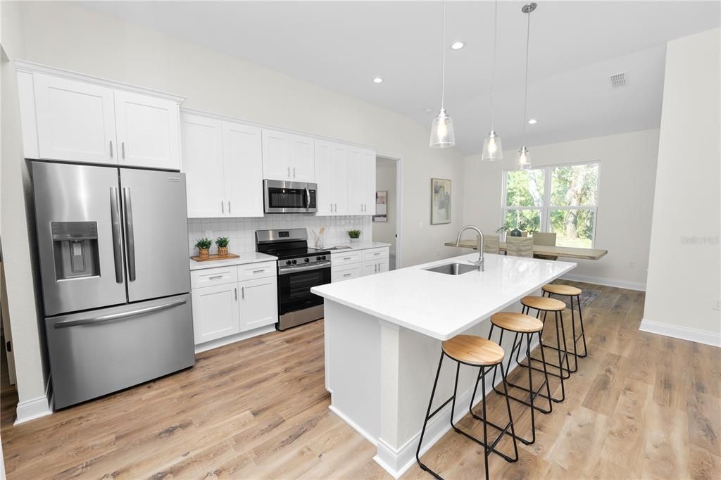 待售: $449,950 (4 贝兹, 2 浴室, 2225 平方英尺)