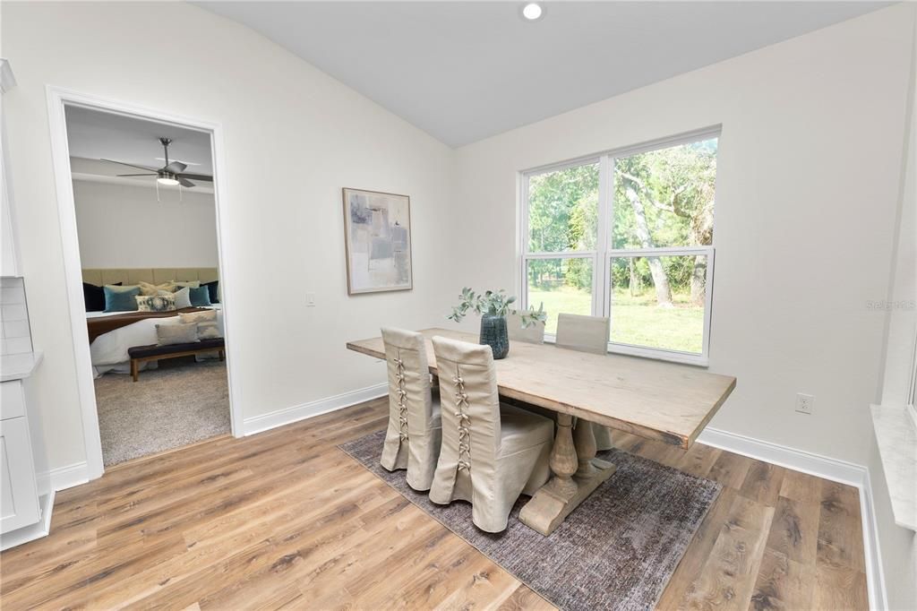 待售: $449,950 (4 贝兹, 2 浴室, 2225 平方英尺)