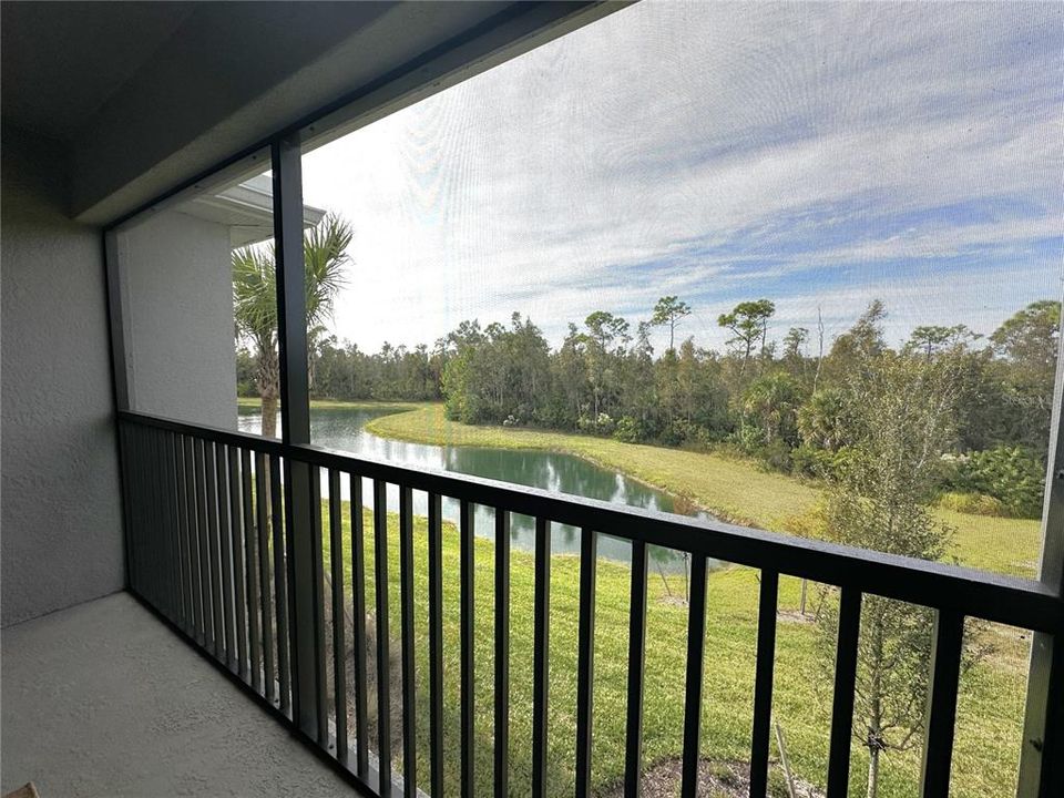 For Rent: $6,000 (2 beds, 2 baths, 1366 Square Feet)