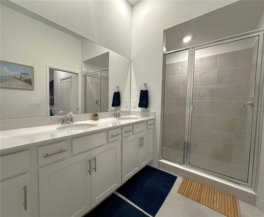 For Rent: $6,000 (2 beds, 2 baths, 1366 Square Feet)