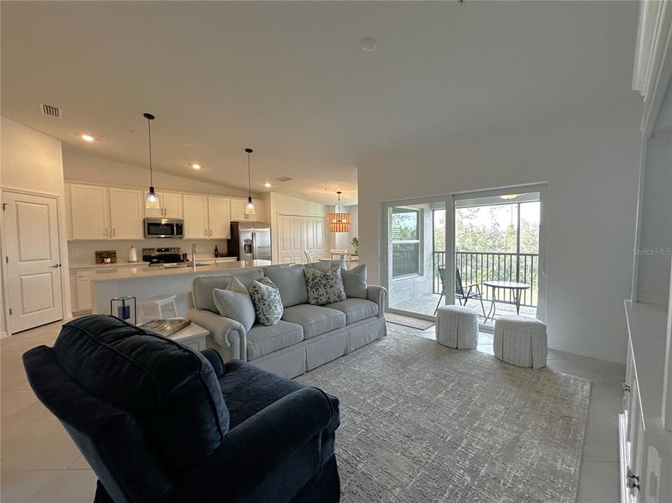 For Rent: $6,000 (2 beds, 2 baths, 1366 Square Feet)