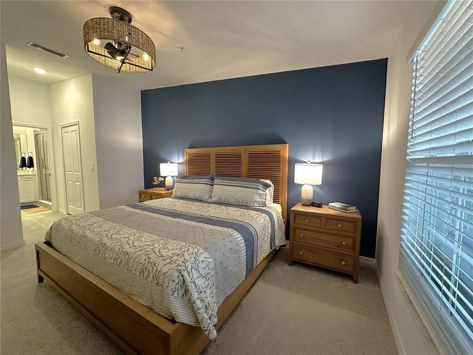 For Rent: $6,000 (2 beds, 2 baths, 1366 Square Feet)