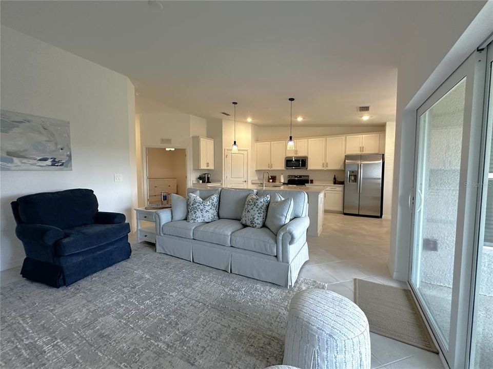 For Rent: $6,000 (2 beds, 2 baths, 1366 Square Feet)