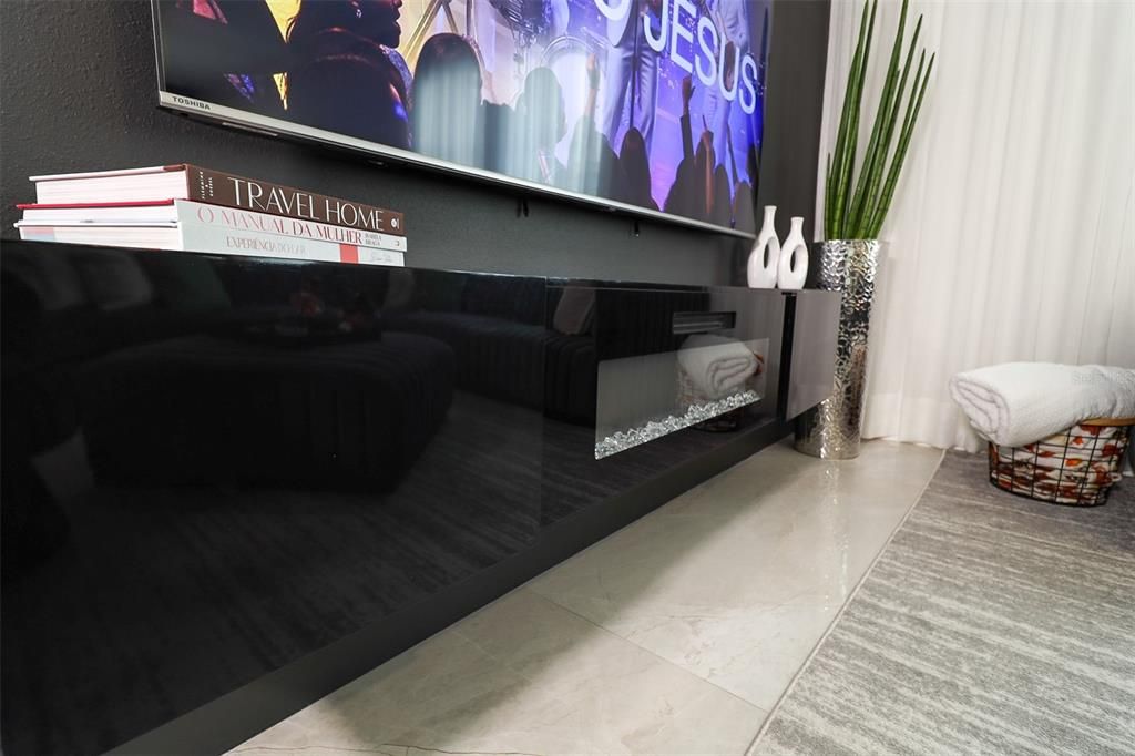 На продажу: $435,000 (4 спален, 2 ванн, 2406 Квадратных фут)