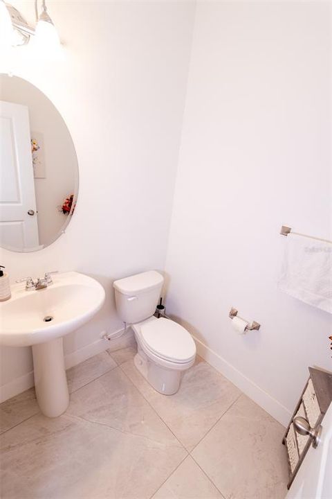 На продажу: $435,000 (4 спален, 2 ванн, 2406 Квадратных фут)