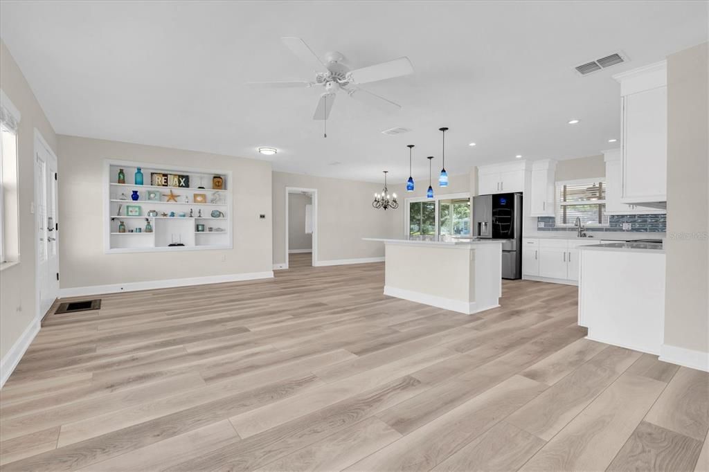 En Venta: $790,000 (3 camas, 2 baños, 1407 Pies cuadrados)