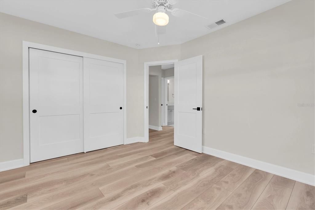 En Venta: $790,000 (3 camas, 2 baños, 1407 Pies cuadrados)