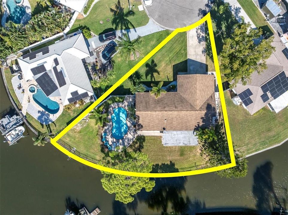 En Venta: $790,000 (3 camas, 2 baños, 1407 Pies cuadrados)