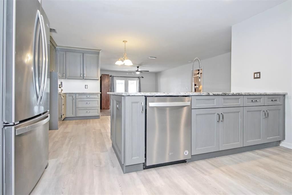 For Sale: $420,000 (4 beds, 2 baths, 2452 Square Feet)