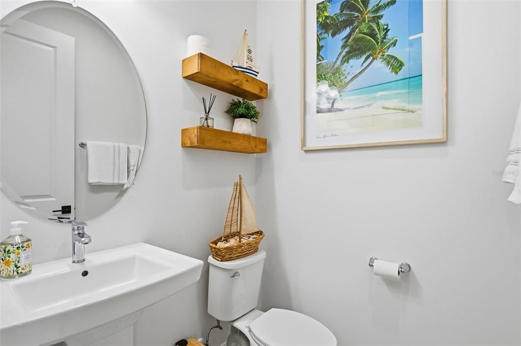 En Venta: $889,700 (4 camas, 3 baños, 2836 Pies cuadrados)