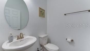 Active With Contract: $2,395 (3 beds, 2 baths, 1910 Square Feet)