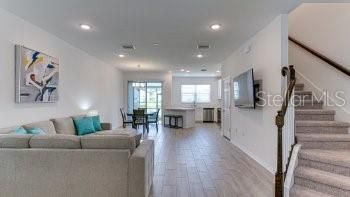 Active With Contract: $2,395 (3 beds, 2 baths, 1910 Square Feet)