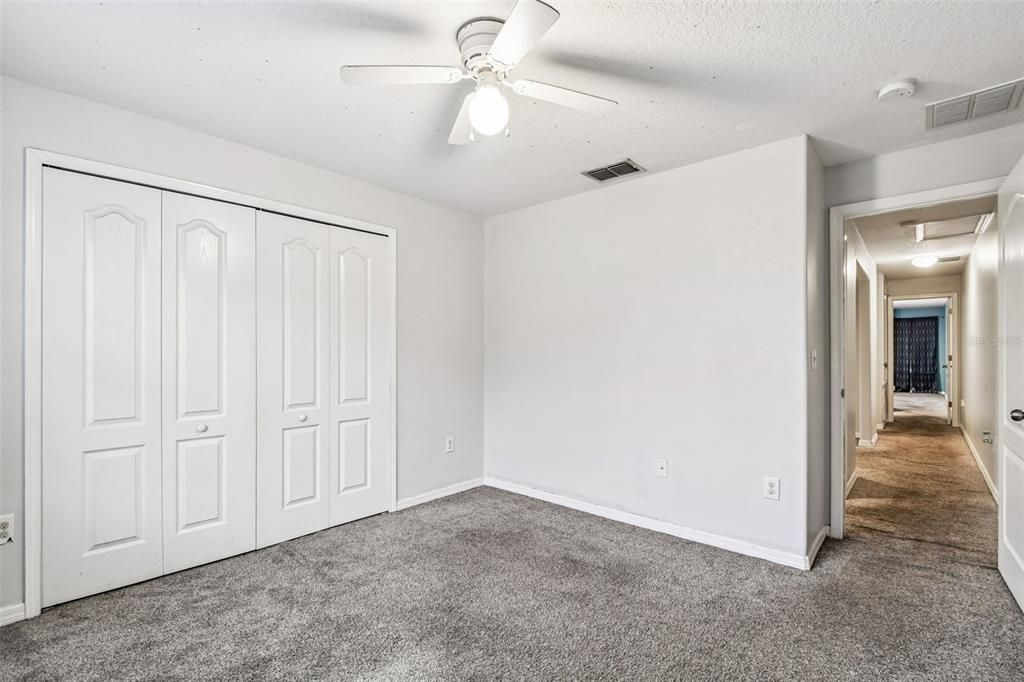 En Venta: $187,500 (2 camas, 2 baños, 1561 Pies cuadrados)