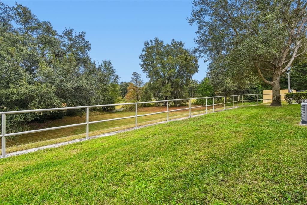 En Venta: $187,500 (2 camas, 2 baños, 1561 Pies cuadrados)