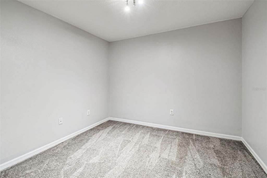 En Venta: $187,500 (2 camas, 2 baños, 1561 Pies cuadrados)