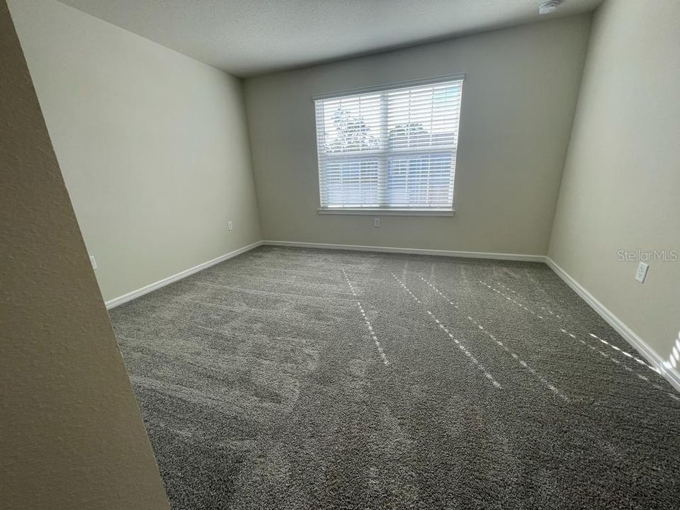 出租: $2,600 (3 贝兹, 2 浴室, 1907 平方英尺)