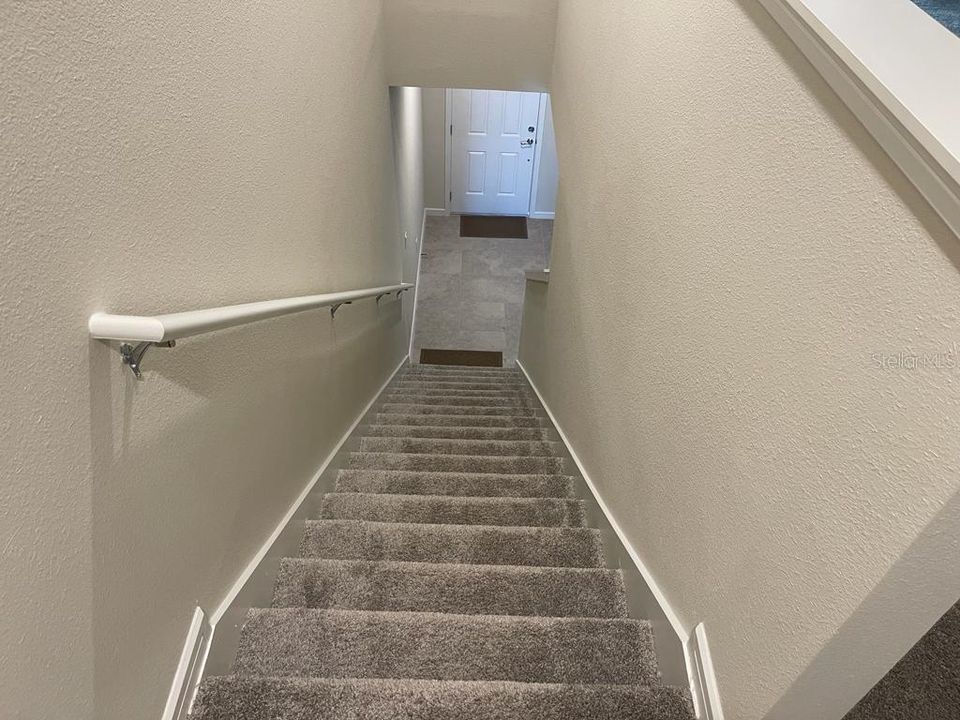 出租: $2,600 (3 贝兹, 2 浴室, 1907 平方英尺)