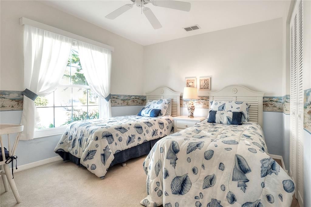 Activo con contrato: $274,000 (2 camas, 2 baños, 1572 Pies cuadrados)