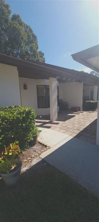 На продажу: $258,900 (2 спален, 2 ванн, 1346 Квадратных фут)