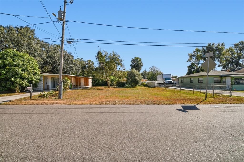 Active With Contract: $90,000 (0.11 acres)