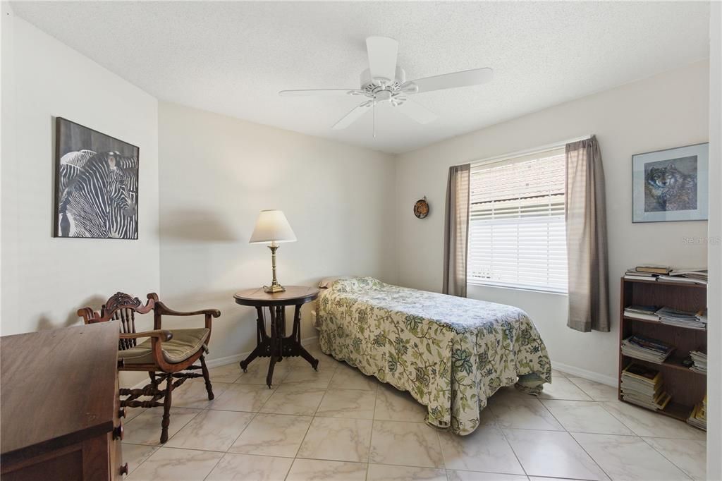 For Sale: $405,000 (3 beds, 2 baths, 1792 Square Feet)