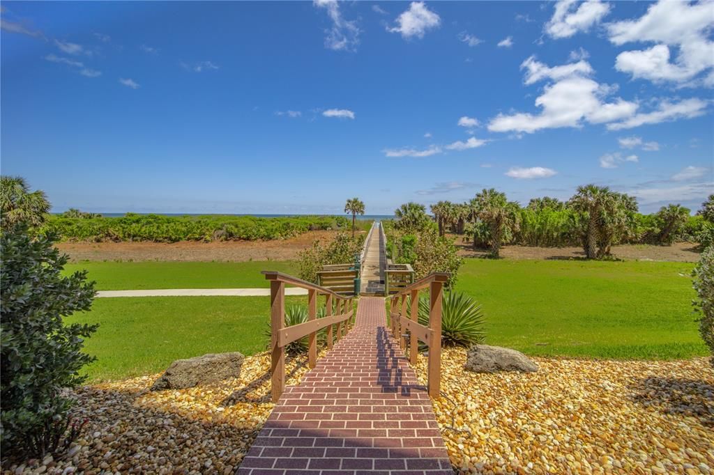 For Sale: $405,000 (3 beds, 2 baths, 1792 Square Feet)